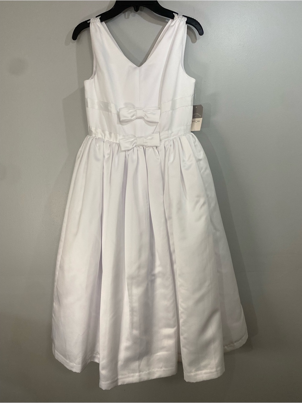 Pippa & Julie White Satin V-Neck Bow-Trim Flower Girl Dress